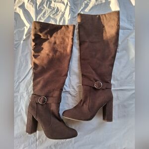 JustFab Chocolate Brown Faux Suede Knee-High Block Heel Boots Sz 9